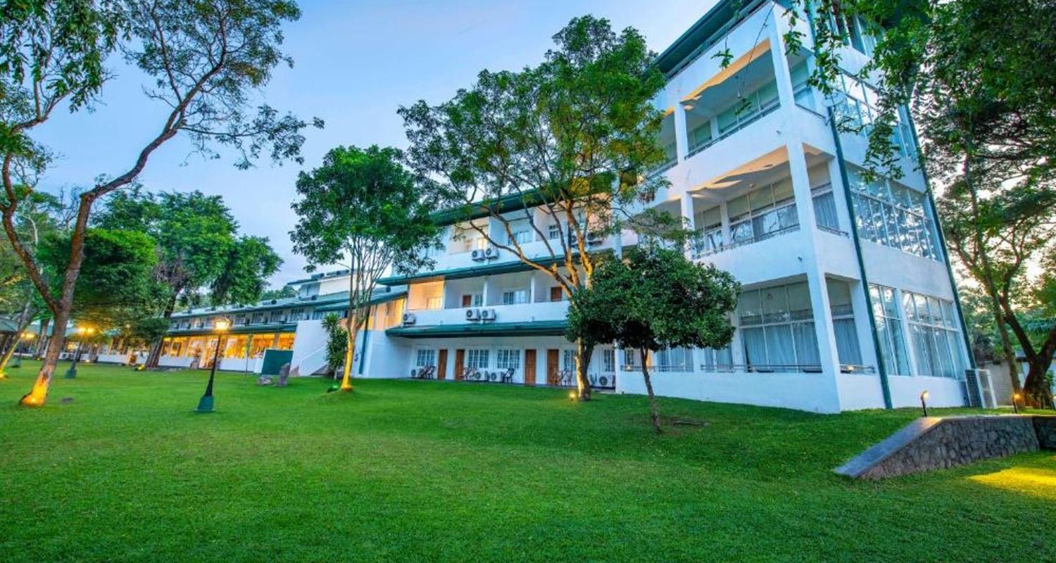 Hotel Sudu Araliya